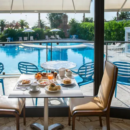 International & 4* San Benedetto del Tronto