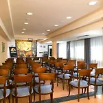 Hotel International Hotel & Suite