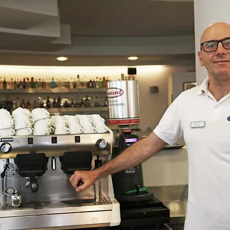 International 4* San Benedetto del Tronto