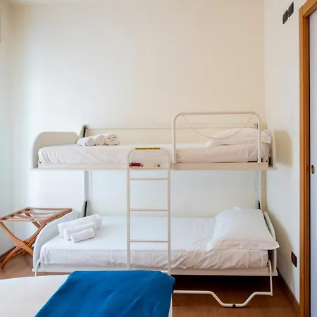 International Hotel 4*