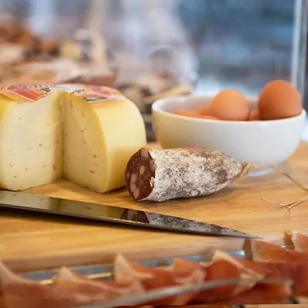 Hotel International 4*