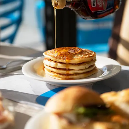 International Hotel 4*