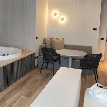 International & Hotel San Benedetto del Tronto