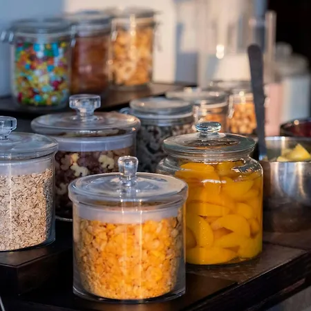 Szálloda International & - In Prima Fila Sul Lungomare 4*