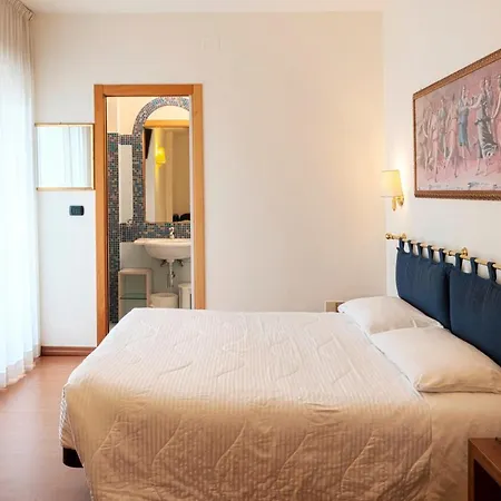 International Hotel 4*