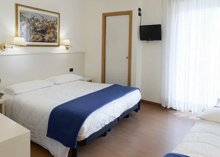 Otel International & - In Prima Fila Sul Lungomare