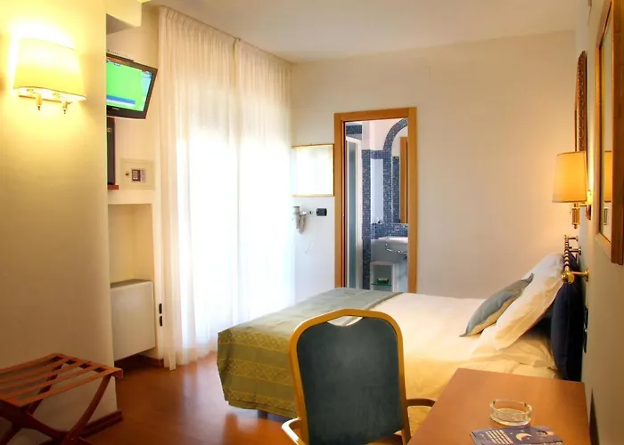 Otel International & - In Prima Fila Sul Lungomare